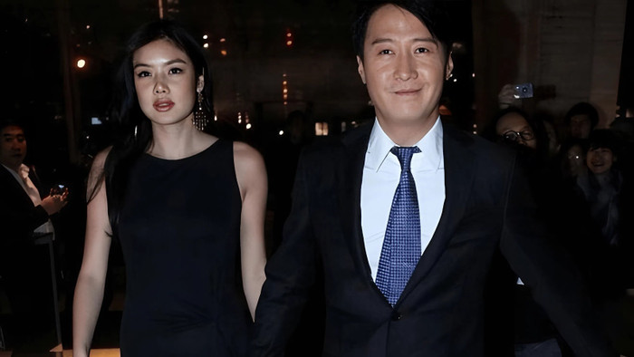 Đáng tiếc, nam diễn viên vẫn bị vợ phản bội. (Ảnh: Baidu)