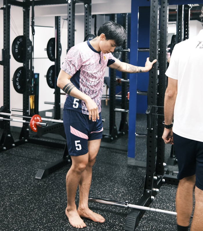 Theo diễn biến mới nhất, hậu vệ Đoàn Văn Hậu rất khó để hồi phục theo đúng nghĩa phép màu trước thềm V.League 2025/2026. Ảnh: Đoàn Văn Hậu