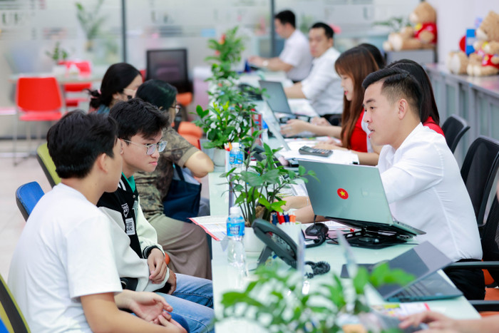 Không khí tuyển sinh năm 2025 đang 'nóng' dần lên. Ảnh minh hoạa