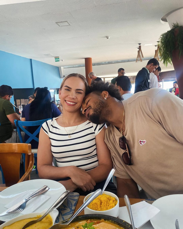 Marcele Seippel là bạn đồng hành cùng Nguyễn Xuân Son trong giai đoạn trị liệu hồi phục hậu chấn thương. Ảnh: IGNV