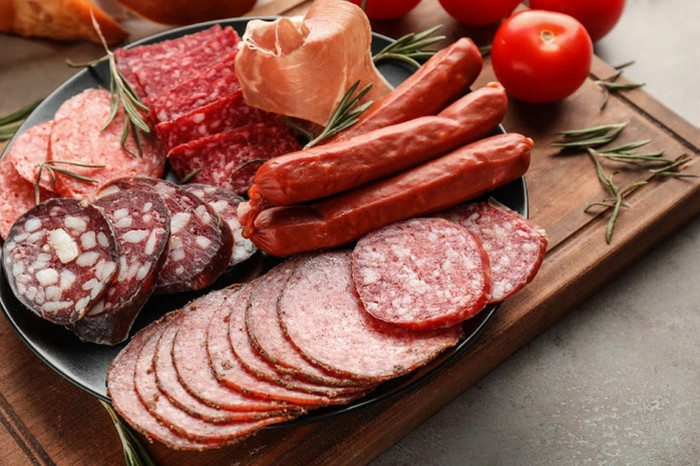 Đây là những thực phẩm nên hạn chế sử dụng.