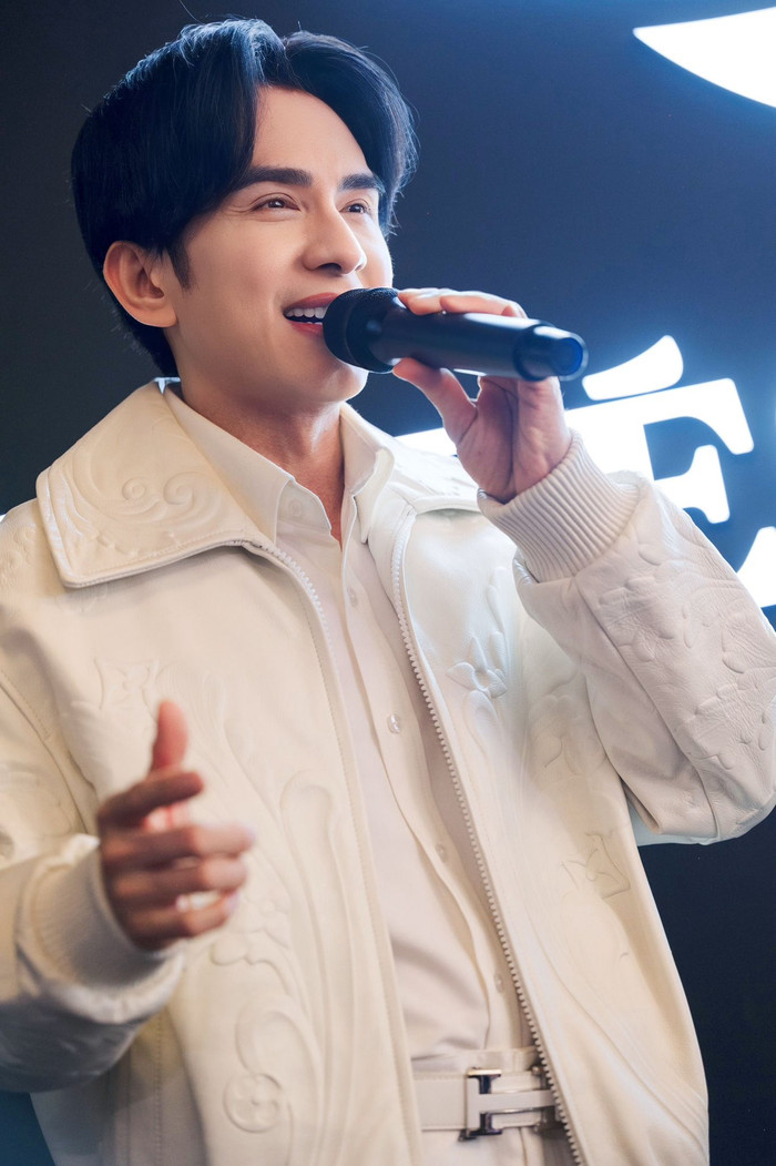 Gần đây, ca sĩ Đan Trường lên tiếng cảnh báo về việc kẻ gian sử dụng công nghệ để tạo video như người thật nhằm trục lợi. (Ảnh FBNV)