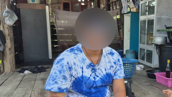 Chơi trò cào vé số trúng thưởng, bà mẹ đơn thân 'mất trắng' tiền trợ cấp khuyết tật Ảnh 1