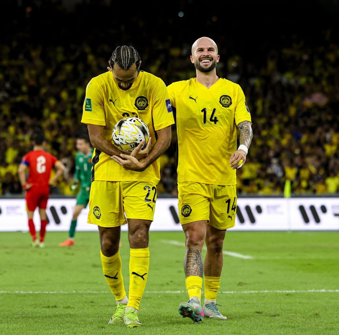 AFC nói chuyện cầu thủ Malaysia nhập tịch thuộc quyền FIFA. Ảnh: Malaysia NT