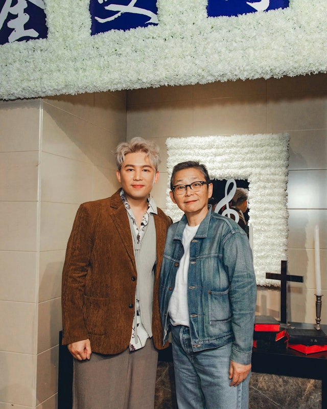 Bão Wipha đổ bộ, biệt thự của nam ca sĩ nổi tiếng bị vỡ tan tành Ảnh 5