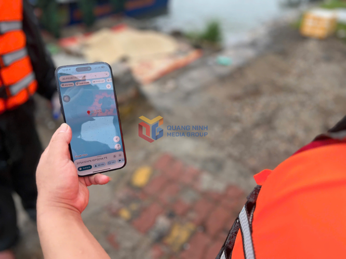 Vị trí nạn nhân cách con tàu bị lật khoảng 500m. (Ảnh: Báo Quảng Ninh)