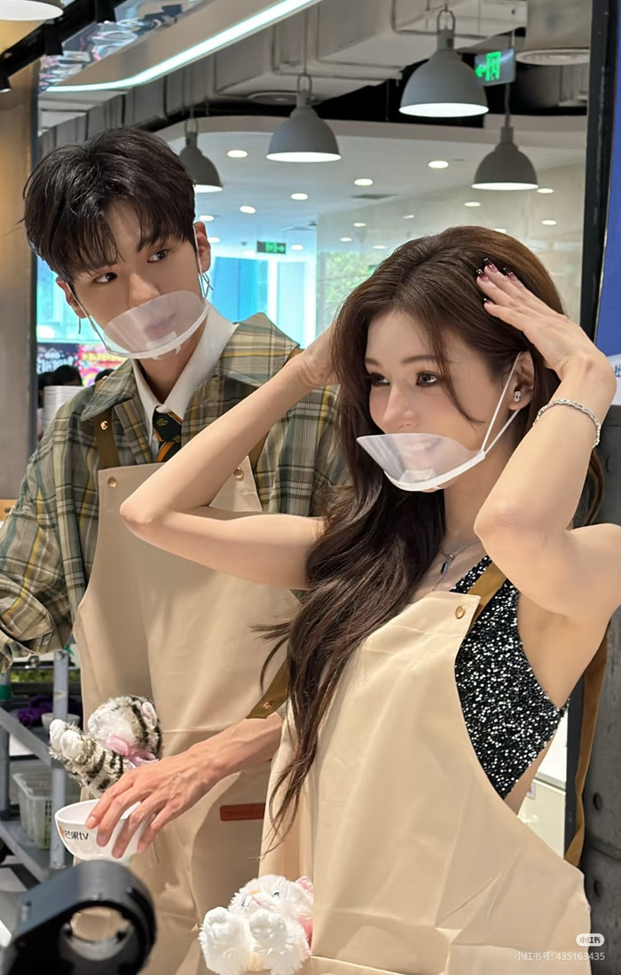Trương Dư Hi và Tất Văn Quân thường trở thành chủ đề được khán giả bàn tán vì tin đồn 'phim giả tình thật'. Ảnh: Xiaohongsu