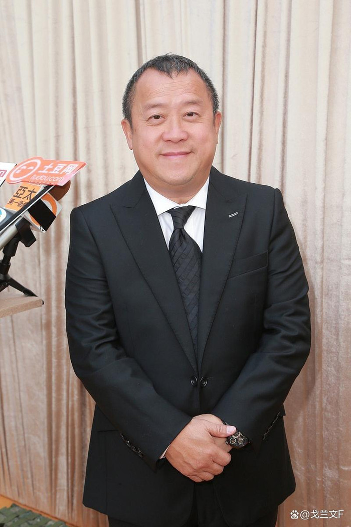 Tăng Chí Vỹ là đàn anh mà Diêu Lạc Di nhắc đến? (Ảnh: Baidu)