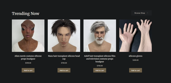 Loạt sản phẩm mặt nạ và găng tay silicon được bán rộng rãi trên trang web. 