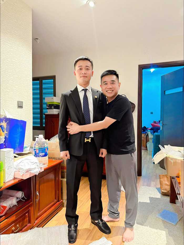 Tiến Nguyễn cũng vừa có bài đăng, cho biết Quang Linh Global vừa gửi 30 triệu đồng ủng hộ đồng bào vùng lũ. (Ảnh FBNV)