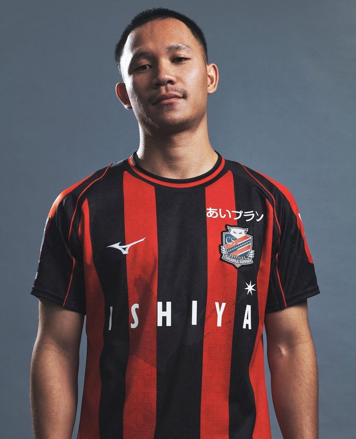 Ngôi sao Supachok đang trở thành nỗi thất vọng lớn ở J2 League 2025. Ảnh: Instagram Supachok