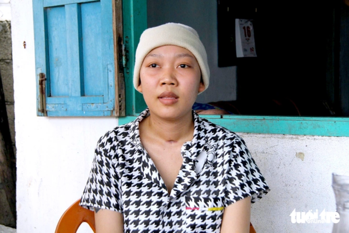 Thu Thuỷ đã điều trị ung thư khoảng nửa năm trước khi bị lừa đảo số tiền lớn. Ảnh: Tuổi Trẻ