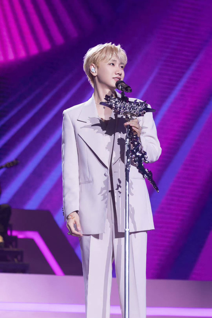 Uông Tô Lang: Từ nỗi đau mất trắng đến biểu tượng bảo vệ bản quyền âm nhạc Trung Quốc Ảnh 2