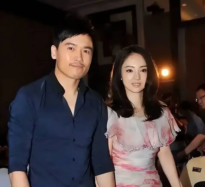 Dù nỗ lực giữ hôn nhân, cặp đôi vẫn ly hôn vào năm 2019. (Ảnh: Tencent)