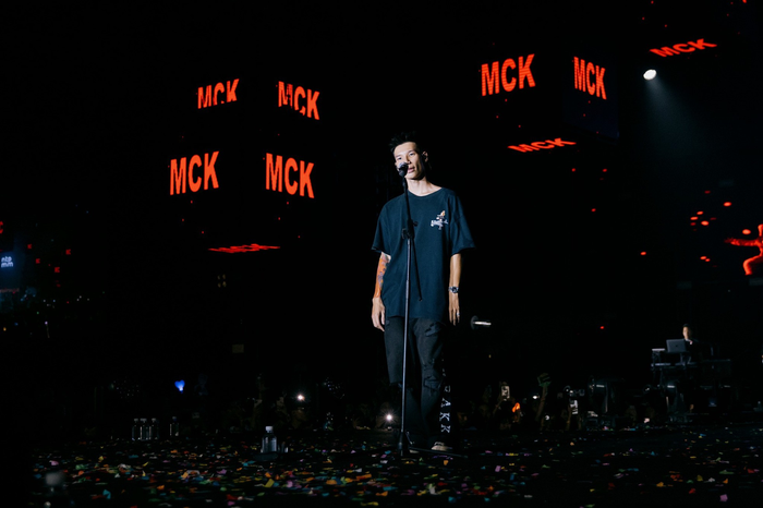 MCK và minh chứng thành công của 'kẻ sống ngoài quy chuẩn' Ảnh 5