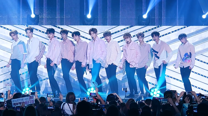 Cơ hội tái hợp của Wanna One? Ảnh 2
