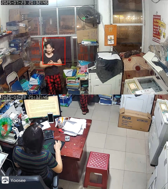 Cháu Tr. ra cửa hàng gần nhà để mượn điện thoại và lấy tiền từ Hoàng Anh gửi. (Ảnh: Tuổi Trẻ Online)
