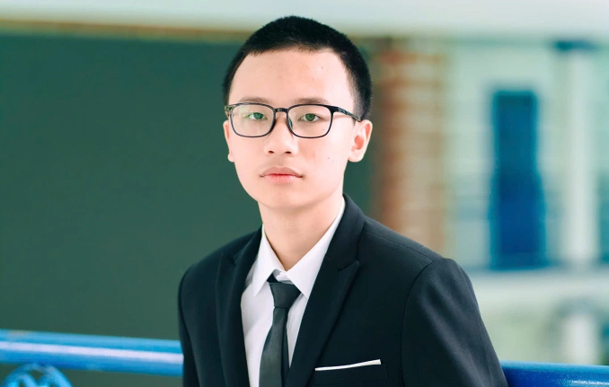 Nguyễn Đức Khải là thủ khoa chuyên Toán năm nay. (Ảnh: VNExpress)