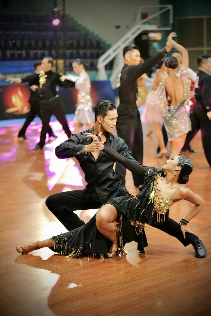 Cả hai gặp không ít khó khăn trong quá trình luyện tập chuẩn bị cho giải đấu. 