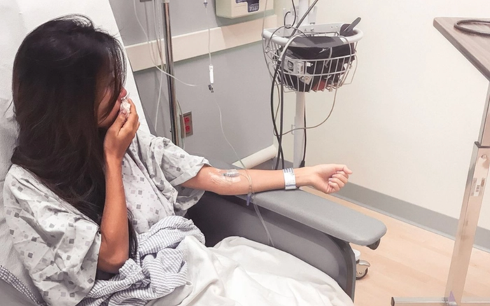 Kết quả khám của con gái khiến người cha vô cùng đau đớn. Ảnh minh hoạ