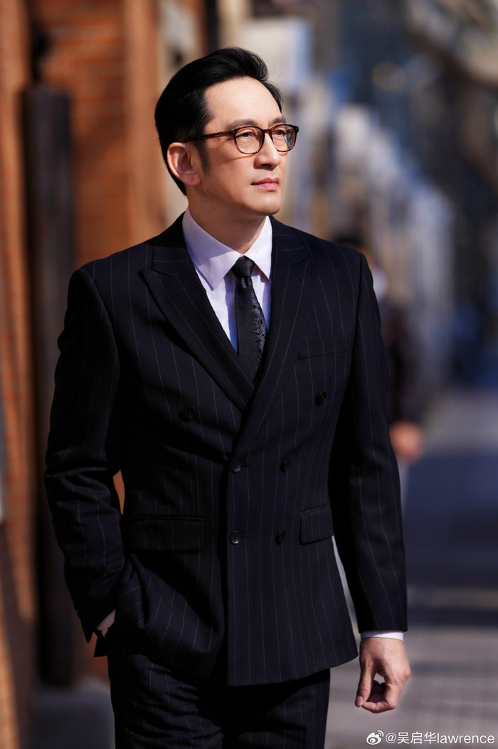 Ngô Khải Hoa có cuộc sống bình dị ở tuổi 61. (Ảnh: Weibo)