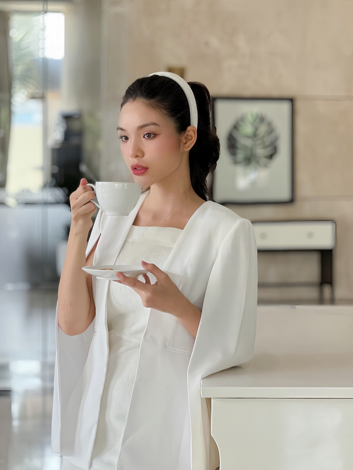 Yeye Nhật Hạ: 'Tôi không lấy chuyện làm mẹ để ràng buộc lựa chọn nghề nghiệp' Ảnh 9