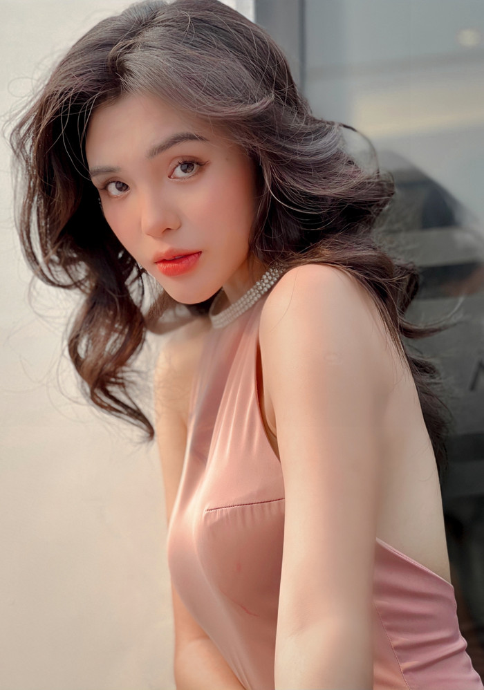 Yeye Nhật Hạ: 'Tôi không lấy chuyện làm mẹ để ràng buộc lựa chọn nghề nghiệp' Ảnh 11