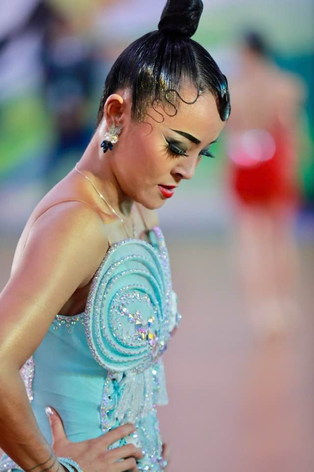 Đặng Thu Hương và đội tuyển dancesport Việt Nam đã được tập huấn, thi đấu cọ xát ở châu Âu trước thềm giải đấu lần này. (Ảnh: FBNV)