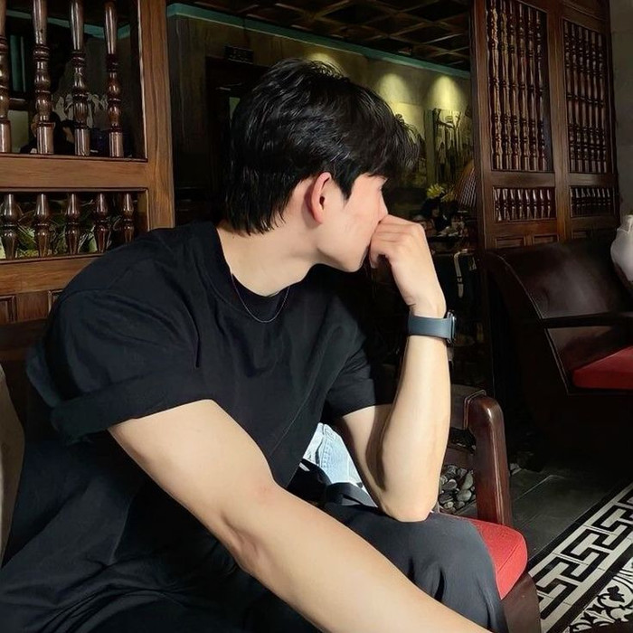 Người vợ e ngại vì chồng không chia sẻ vấn đề tài chính với mình. Ảnh minh hoạ