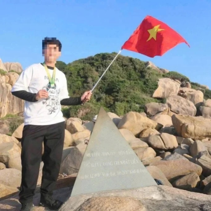 Lực lượng chức năng đã tìm thấy thi thể anh N.B.K.C (22 tuổi).