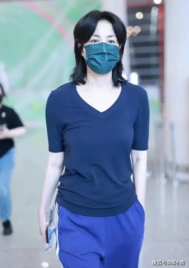 Hình ảnh gây sốc của 'Thiên hậu' Vương Phi Ảnh 6