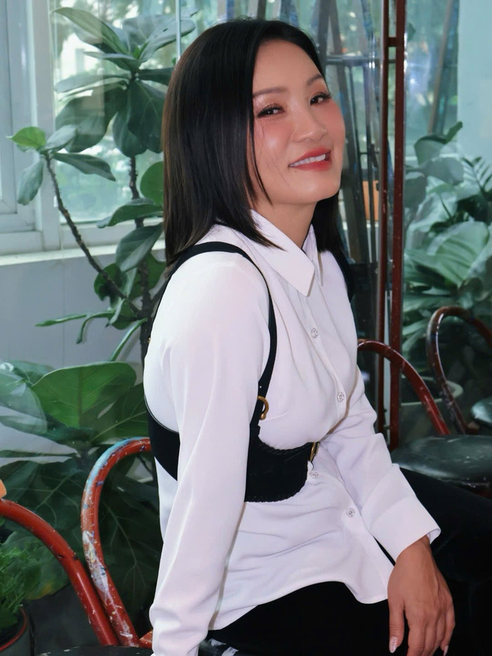 Nghệ sĩ Hồng Đào nhận nhiều lời khen về nhan sắc ngày càng trẻ trung. Ảnh: FBNV