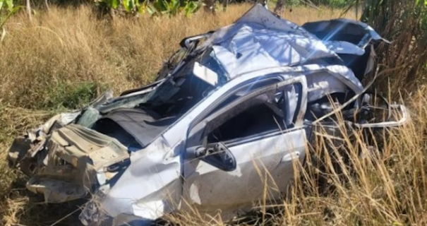 'Ân ái' trong xe hơi đậu trên vách đá, cặp đôi rơi xuống vực tử vong Ảnh 4