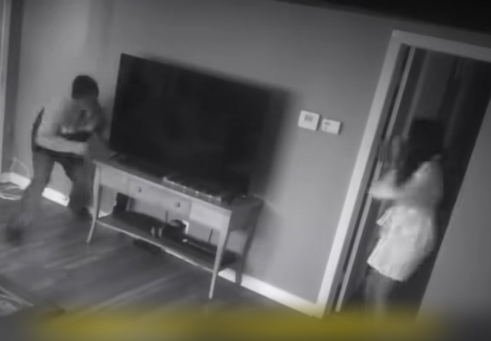 Trộm đột nhập, cô gái thoát chết trong gang tấc nhờ chú chó đã làm điều này Ảnh 1