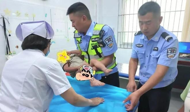 Bé trai 2 tuổi mất tích 3 ngày 3 đêm, được tìm thấy ở nơi không ai ngờ Ảnh 3