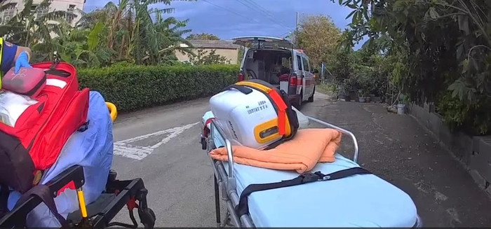 Về thăm bố mẹ chồng, con dâu ngã quỵ trước cảnh tượng sau khi mở cửa nhà Ảnh 3