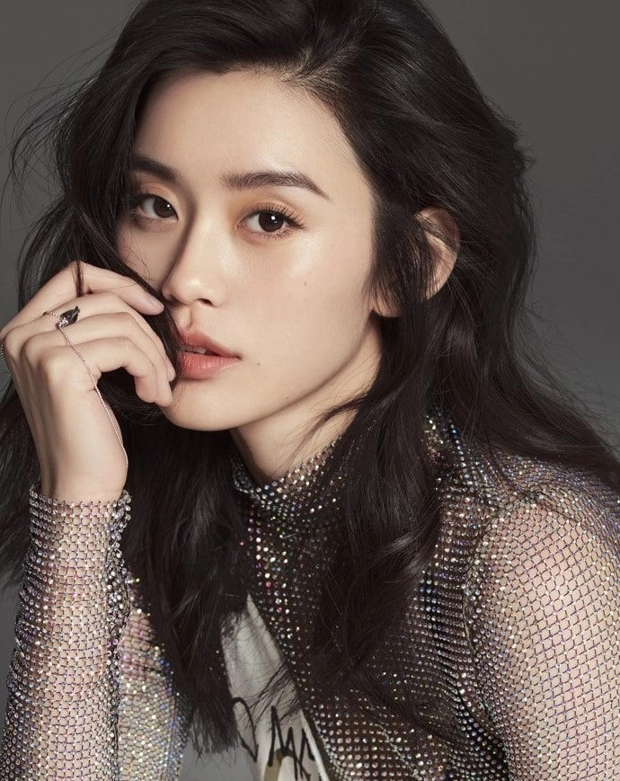 Hiện tại, nữ siêu mẫu chưa lên tiếng về ồn ào của chồng trong những ngày qua. (Ảnh Sohu)