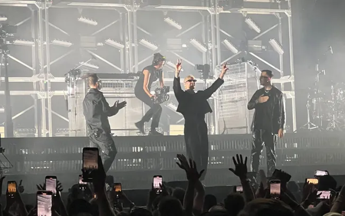 Làm đổ nước trúng người lạ khi đi xem ca nhạc, nữ khán giả bị hành hung đến bất tỉnh Ảnh 2