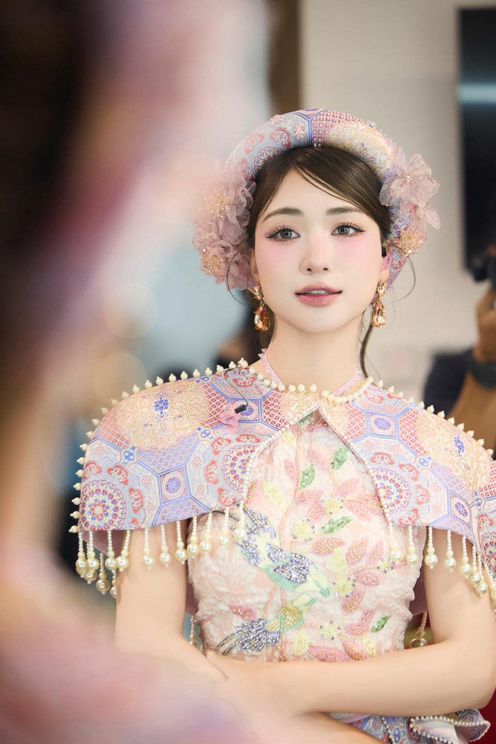 Nhiều người hâm mộ hy vọng Hòa Minzy giữ gìn sức khoẻ để tránh gặp sự cố ngoài ý muốn. Ảnh: FBNV