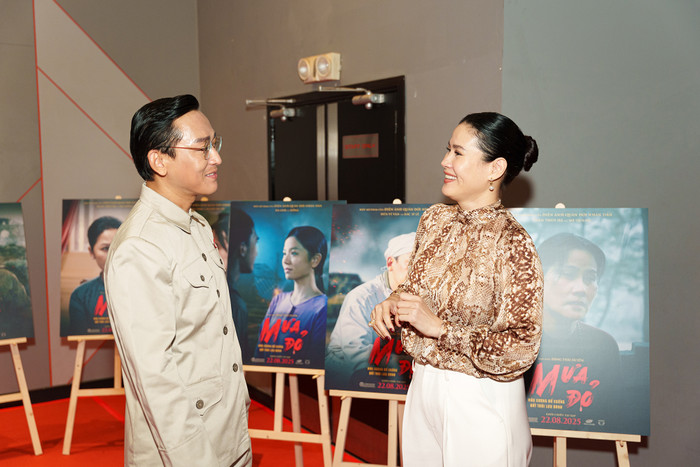 Hứa Vĩ Văn và Thân Thuý Hà là hai cái tên xuất hiện trong Mưa Đỏ. (Ảnh: ĐPCC)