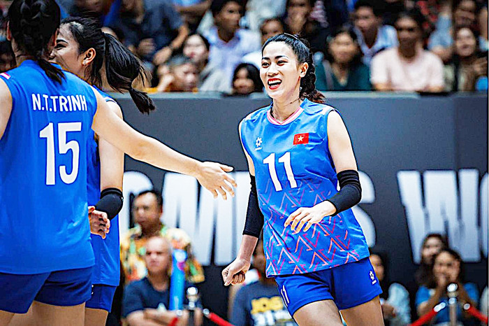Dù thất bại 1-3 trước Ba Lan, tuyển bóng chuyền nữ Việt Nam vẫn khiến cả giới mộ điệu bất ngờ với màn chào sân ấn tượng tại giải vô địch thế giới 2025. Ảnh: FIVB