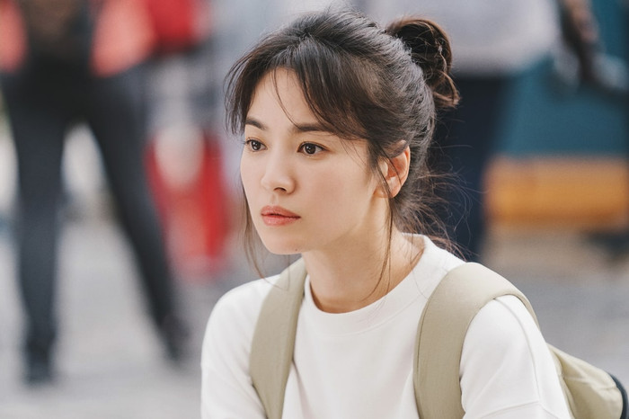 Mỹ nhân Song Hye Kyo ngày thường lại thể hiện hình ảnh rất giản dị, vui vẻ (Ảnh: Naver).