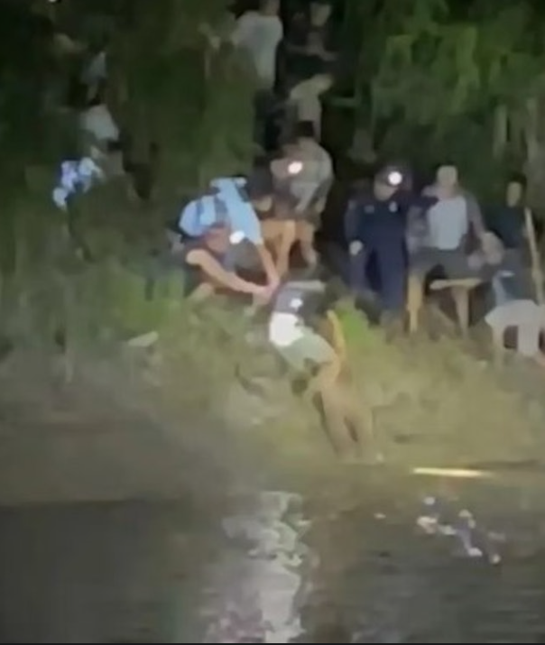 Người đàn ông bị con 'thủy quái' lôi xuống sông tử vong, gia đình bất lực chứng kiến Ảnh 3