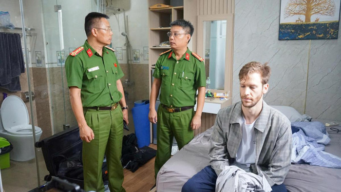 Nghi phạm cướp tiệm vàng - Dale James. Ảnh: Công an Đà Nẵng