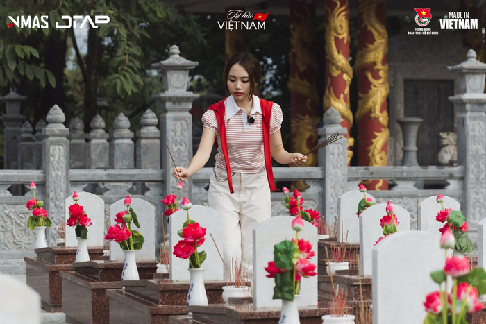 Phương Mỹ Chi có cơ hội ghé thăm Thành cổ Quảng Trị mới đây. (Ảnh: FBNV)