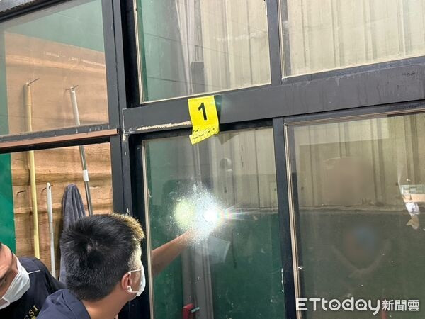 Gia đình mất trộm hơn 100 triệu đồng, người phụ nữ kiểm tra camera thì phát hiện sự việc đau lòng Ảnh 3