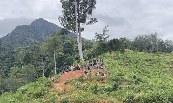 Phát hiện thi thể bị phủ xi măng trên ngọn núi, cuộc điều tra mở ra bí mật kinh hoàng Ảnh 1