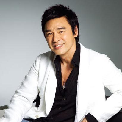 Nam ca sĩ vỡ nợ hàng trăm tỷ đồng, gục ngã khi phát hiện vợ lén lút cặp đại gia Ảnh 2