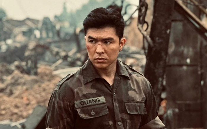 Mỹ nam phản diện Steven Nguyễn gây sốt trong Mưa Đỏ (Ảnh: Facebook nhân vật). 