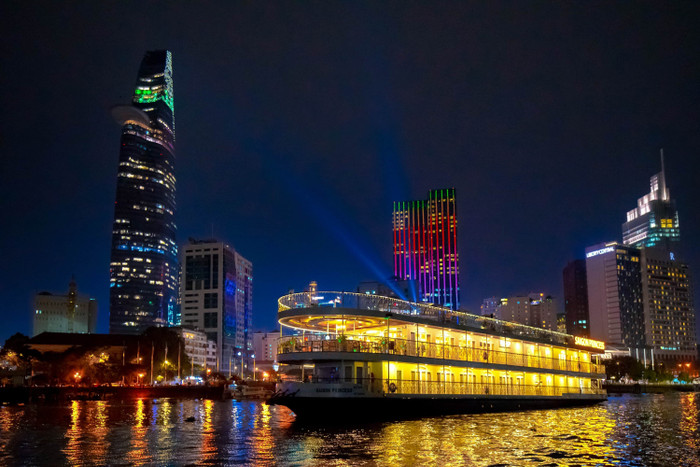 5 địa điểm lý tưởng ngắm pháo hoa dịp 2/9 tại TP.HCM Ảnh 4